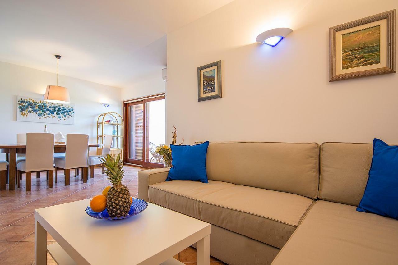 Apartments Bo Малинска Екстериор снимка